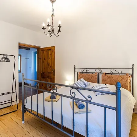 Holiday home Liburnia Veligolji